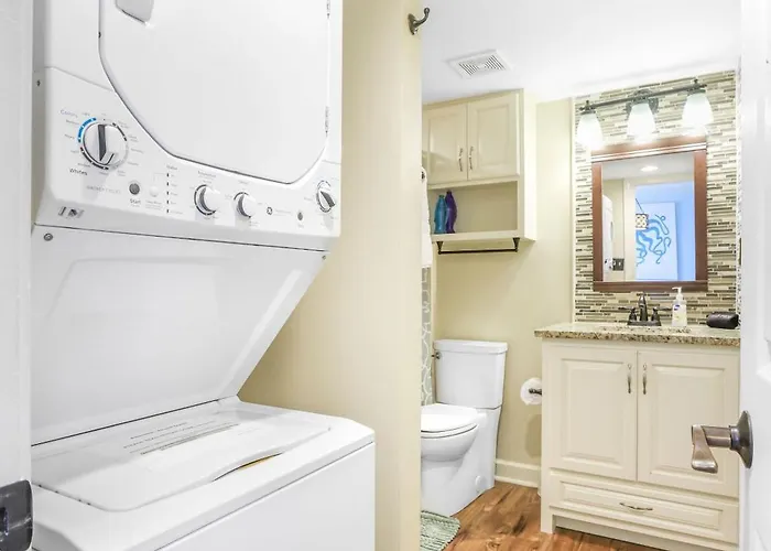 Gulf Village 214- Close To The Hangout Beachfront * Gulf Shores