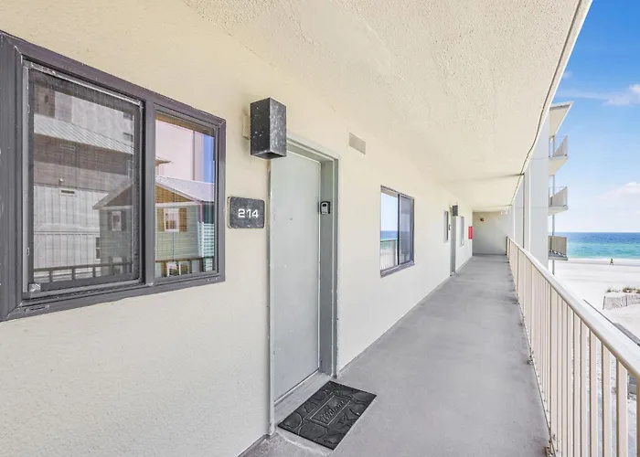 Gulf Village 214- Close To The Hangout Beachfront