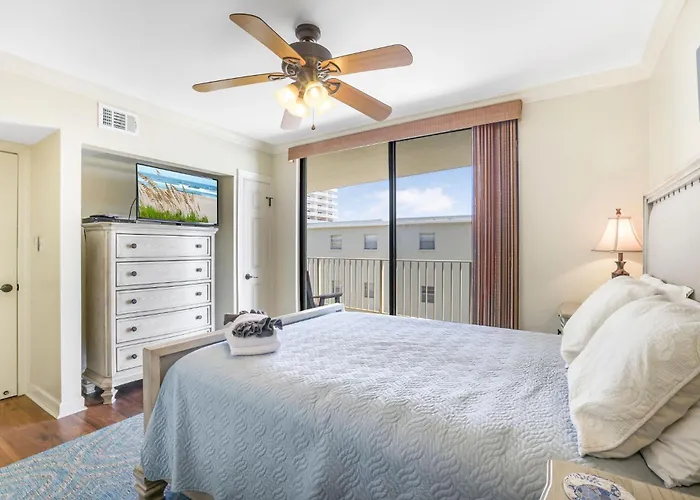 Gulf Village 214- Close To The Hangout Beachfront